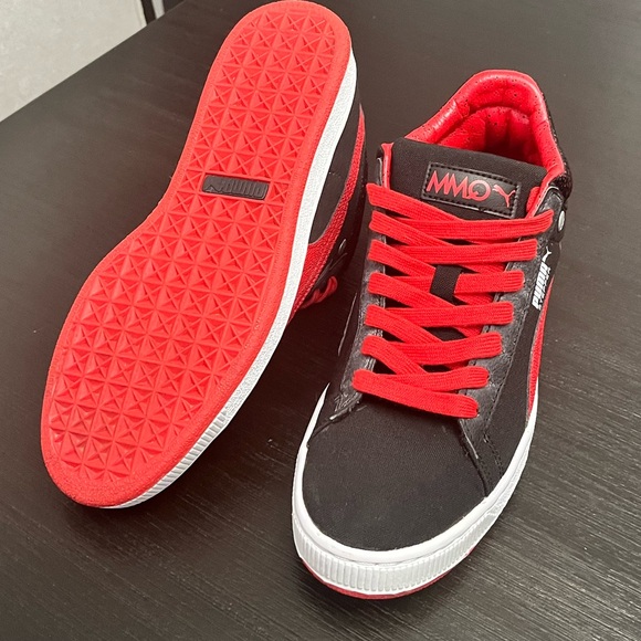 Like New Puma MMQ Steppers size 7.5M or 9W Black and Red - Picture 3 of 6